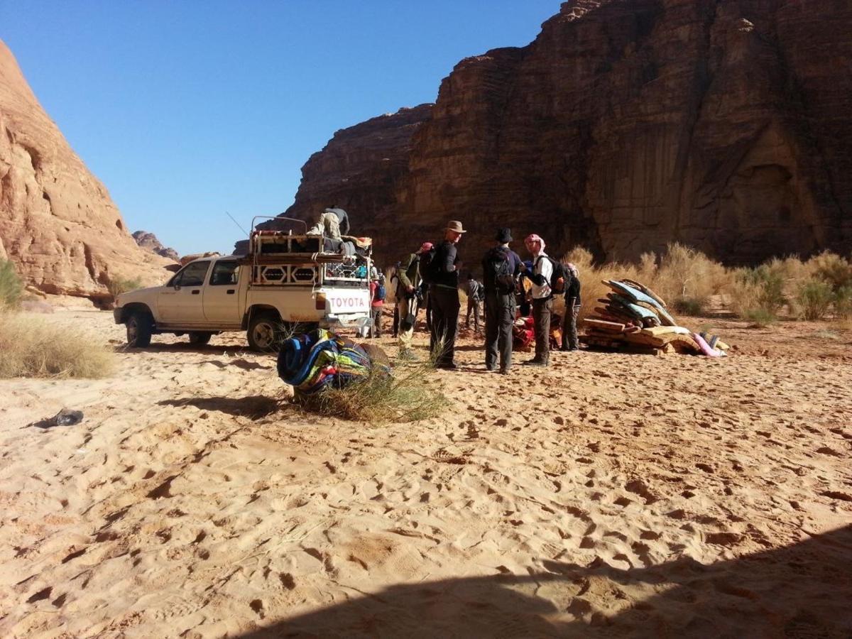 Zawaideh Desert Camp Wadi Rum Exterior foto